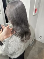 ユウル 横浜(juhl.)&nbsp;チャコールグレー暗めカラーブリーチダブルカラー/横浜/横浜駅