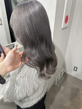 ユウル 横浜(juhl.) チャコールグレー暗めカラーブリーチダブルカラー/横浜/横浜駅