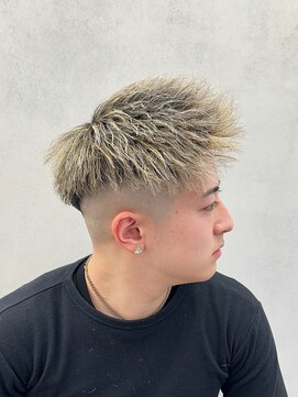 ルースト 西院店(ROOST) ジェット×ゴールドハイライト