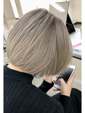 ヘアーラボ 樟葉(Hair Labo) Beige