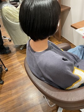 アミカ シーモール店(Amica) ショートボブ