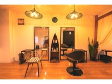 バハリ(Bahari)の雰囲気（バリのリゾート地をイメージした店内）
