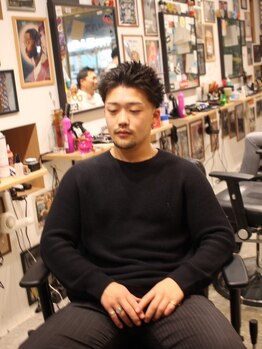 ナチュラルピー バーバー デルタ(Natural.P berbar DELTA)の写真/【高槻駅各線徒歩2分/本格バーバー】伸びても扱いやすい◎計算されたデザイン力で忙しい朝も簡単にキマる！
