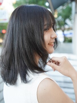 ビュートリアム 福岡(BEAUTRIUM) 【夏の涼感】スタイリング簡単大人レイヤー　福岡天神