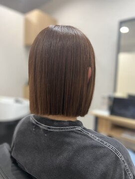 フィー 仙台店(fee) 切りっぱなしボブ