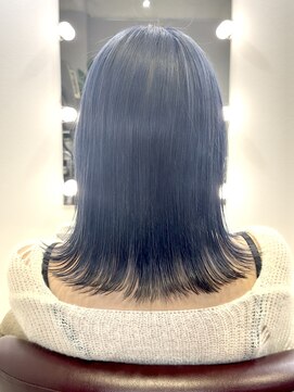 モア(moa) ディープブルー