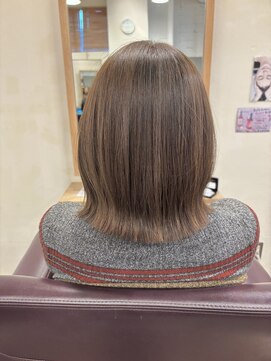 フーチー クーチー アマティー 豊中店(FUCHI KUCHI amati) @fuchi_kuchi.okada［豊中,梅田,髪質改善/くぴれボブ/水素］