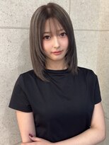 メドウ(meadow) 顔周りレイヤー デザインカラー ハイライト ケアブリーチ 20代