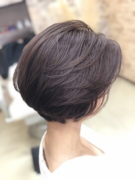 ヘアーピース(Hair Peace) エレガント系耳掛けボブ