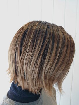 シザーズ(scissors) ナチュラルブロンド☆