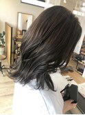 ブリーチなしカラーグレージュ鎖骨ミディアム