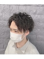 アース コアフュールボーテ 川中島店(EARTH coiffure beaute) センターパートツイストスパイラル波巻きパーママッシュ