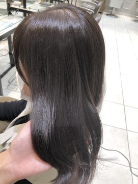 ネオリーブギンザ 銀座店(Neolive GINZA) 髪質を綺麗につるっと見せたい方にオススメのチョコレートカラー