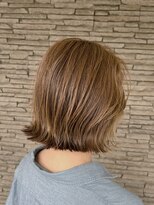 ハイバレーヘアーメゾン(HIGH VALLEY HAIRMAISON)&nbsp;オリーブベージュ外ハネボブミディアムカラーハイライトブリーチ