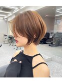 ミルクティベージュカラーミニボブ大人ショートボブショート