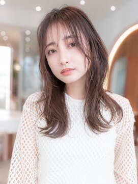 イオ 本厚木(io) 韓国レイヤーくびれミディアムイメチェンカット似合わせ小顔