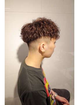 オーシャントーキョー(OCEAN TOKYO) 波巻きマッシュパーマメンズツイストスパイラルツーブロック