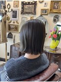 切りっぱなしボブ