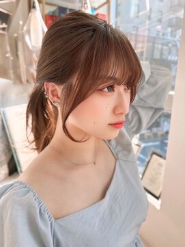 【MONA】顔まわり後れ毛/顔まわりカット/小顔カット