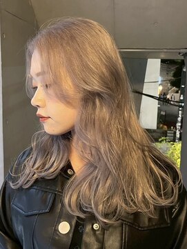 アルカナ 明治神宮前原宿(ARCANA) ケアブリーチ　フロントレイヤー　ホワイトアッシュ　グレージュ