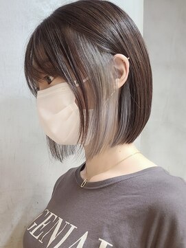 エリマ 横浜西口(elima) 横浜西口ショートボブインナーカラーグレージュベージュカラー