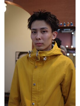 エディ(Edy) メンズスパイキーショートニュアンスパーマ刈り上げ眉毛カット