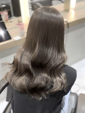 salon de MiLK 札幌大通店【サロン ド ミルク】 ブリーチレイヤーカット髪質改善トリートメント 【札幌大通】