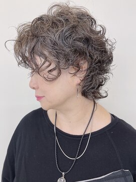モリオフロムロンドン 原宿本店(morio from London) 【morio原宿】外国人風ショートパーマ マレットヘア 50代ヘア