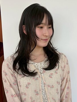 アム(am) 顔まわりカット/ハッシュカット/レイヤーカット