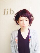 リベラル(liberal) 大人かわいいヘアパーマ[暖色カラー/眉上バング]