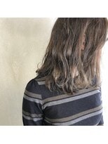 ミント(mint) ゆるふわロブ&赤み除去グレージュ