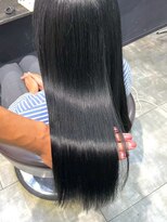 イリ 大阪(ili)&nbsp;ハイライトカラーミルクティーベージュレイヤーカット