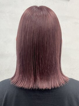 キラ 原宿(KILLA) ブリーチありダブルカラー/ピンクベージュ/ローレイヤー/原宿