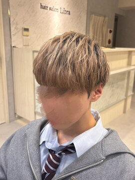 リブラ 新宿新南口店(Libra) 波打ち無造作