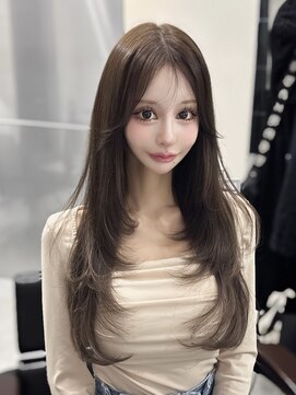 ロムーク 表参道(LOMKH) ロングレイヤーカット顔周りシールエクステ秋ヘーゼルグレージュ