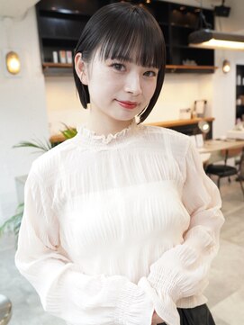 アイドットプラスフェリシア 表参道(i.+FERiCIA.) 10代 /20代 /30代/ニュアンスカラー/似合わせカット/顔周り