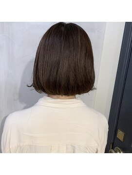 カールム(carlm) 【ｃａｒｌｍ/上川美幸】パープルアッシュ×ボブ