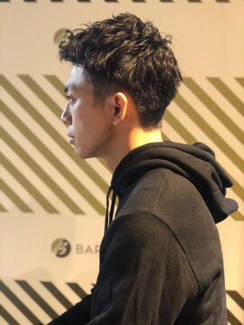 バーバーバー 四谷(BARBER-BAR) 爽やか刈り上げスタイル