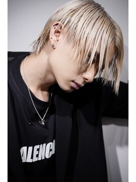 リップスヘアー 銀座(LIPPS hair) ブロンドウェットセンターパート