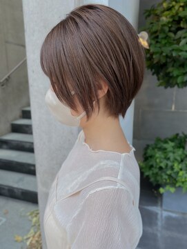 レフ(LEF) 【オダオススメ!】ひし形ショートボブ/ミルクティーブラウン