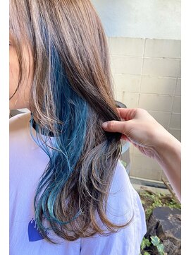ココカラヘアー ニコ(cococara hair nico) デザインカラー/インナーカラー/グリーンカラー/ブルー/レイヤー