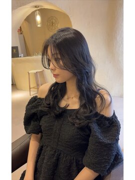 エリスホリエ(Eliss Horie) ワンカールレイヤー×プラチナブラック