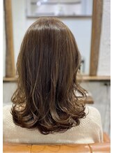 ガネーシャ(ganesya)&nbsp;セミロング　フェミニンレイヤー