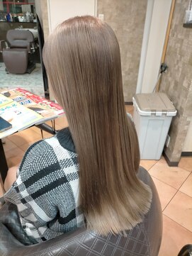 ヘアーズ ベリー 川西店(hairs BERRY) グレージュ