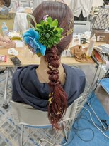 バンビ プライベート サロン(Bambi private salon)&nbsp;成人式ヘア＊編みおろし＊カシスピンクカラー＊Bambi松平愛