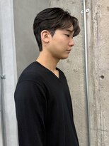 オルカ(ORCA)&nbsp;ダウンパーマ　ニュアンスパーマ　眉毛　メンズ　韓国　南川聖華