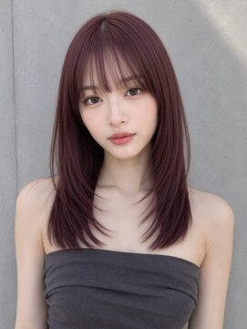 ユーフォリア 渋谷グランデ(Euphoria SHIBUYA GRANDE) 渋谷 韓国ヘア顔周りレイヤー小顔カットバーガンディカラー