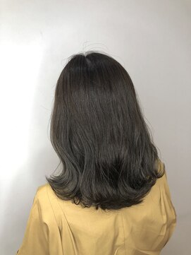 ジーナ 銀座中央通り(Zina) セシルカットフリンジウェーブ×大人かわいい前髪ココアブラウン