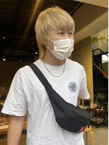 ヘアー アイス ルーチェ(HAIR ICI LUCE) ホワイトベージュ ブロンドカラー ウルフカット /中西