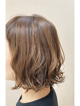 シャンプーボーイ ゆるふわボブ